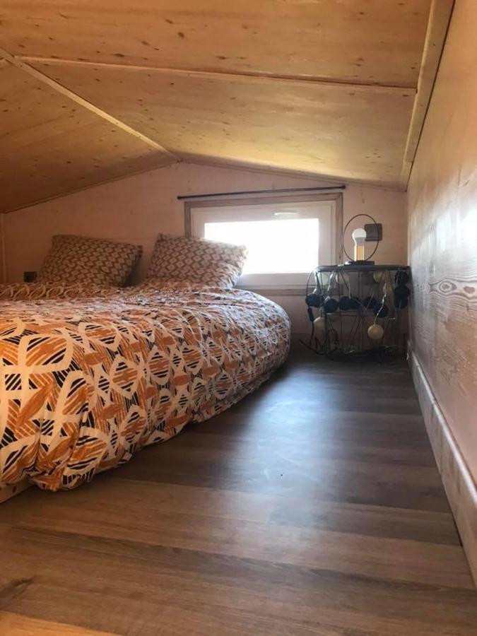 Les Nuits Insolites De La Mothe - Hebergement En Bulle Ou Tiny House Avec Spa Privatif Outremecourt Экстерьер фото
